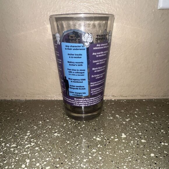 Rare 2013 ARCHER Animated FX TV Show Drinking Game Pint Glass w/Rules - Picture 3 of 5